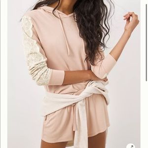 Sally Hoodie Sleep Set